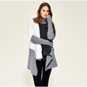 Worth New York Women's PONCHO Sweater CASHMERE Wool OSFM Gray Ribbed Old Money